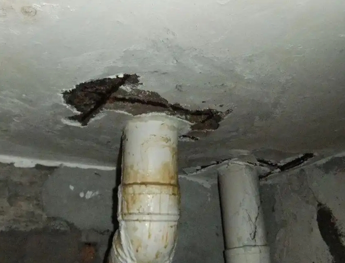 淇滨卫生间漏水维修公司浅析淇滨卫生间渗水维修的方法